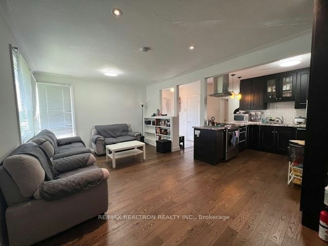 12 Paulart Drive, Toronto, ON, M9B 3V4 - 19