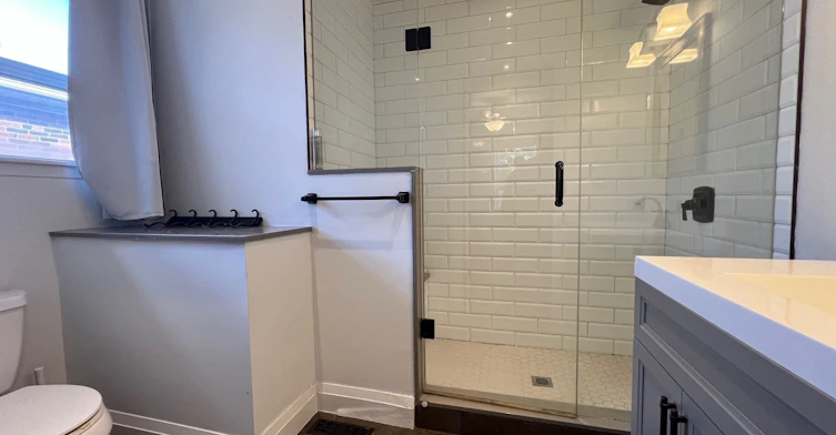 12 Paulart Drive, Toronto, ON, M9B 3V4 - 11