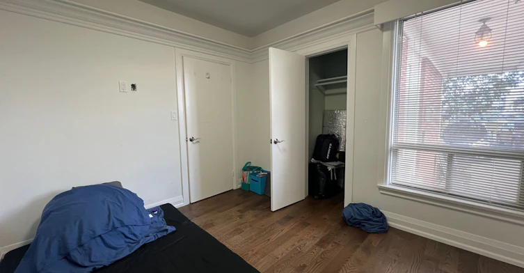 12 Paulart Drive, Toronto, ON, M9B 3V4 - 4