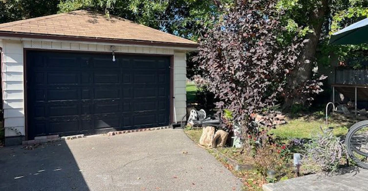 12 Paulart Drive, Toronto, ON, M9B 3V4 - 21