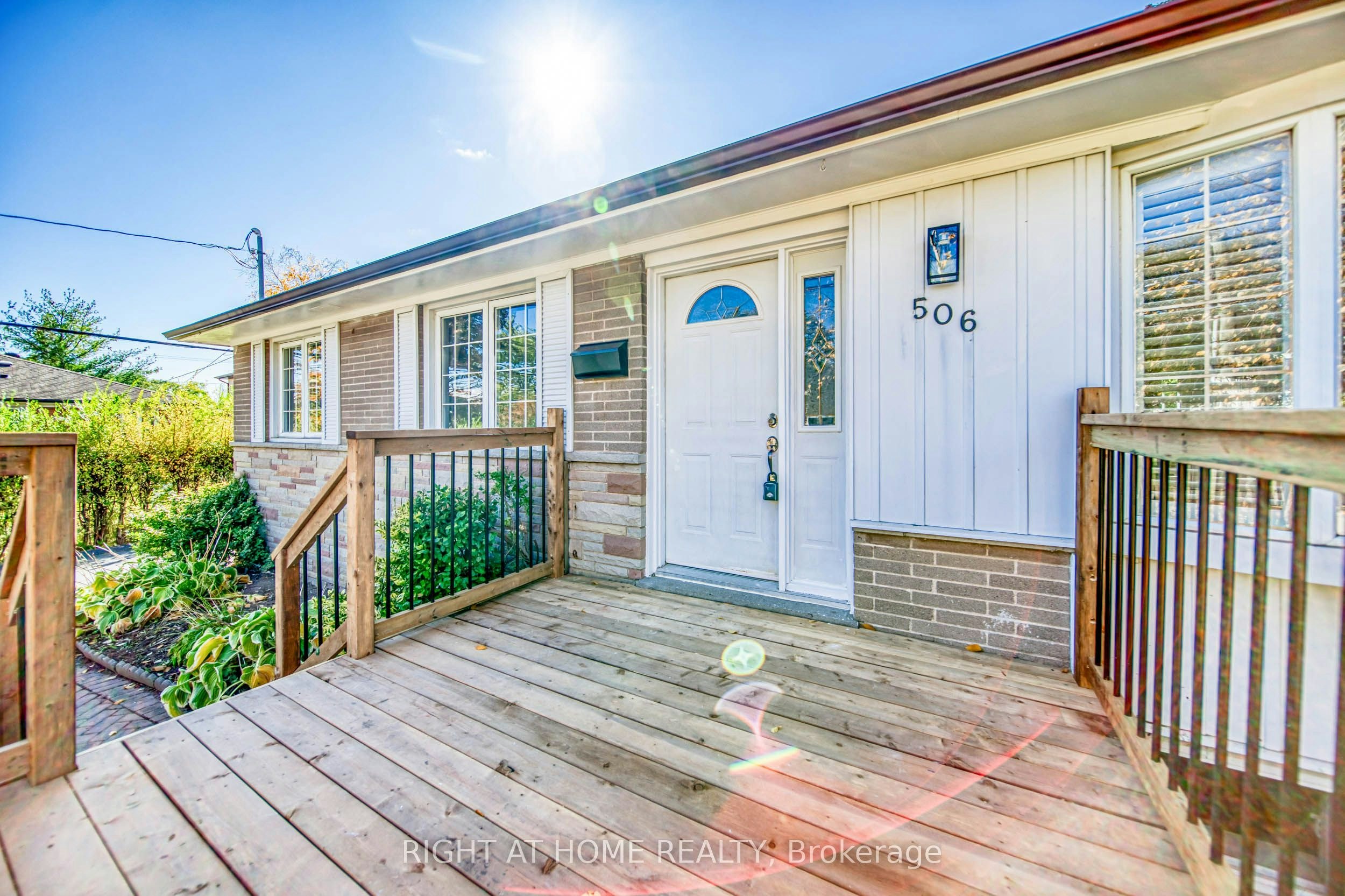 506 Trudale Court, Oakville, ON, L6L 4H1 - 4