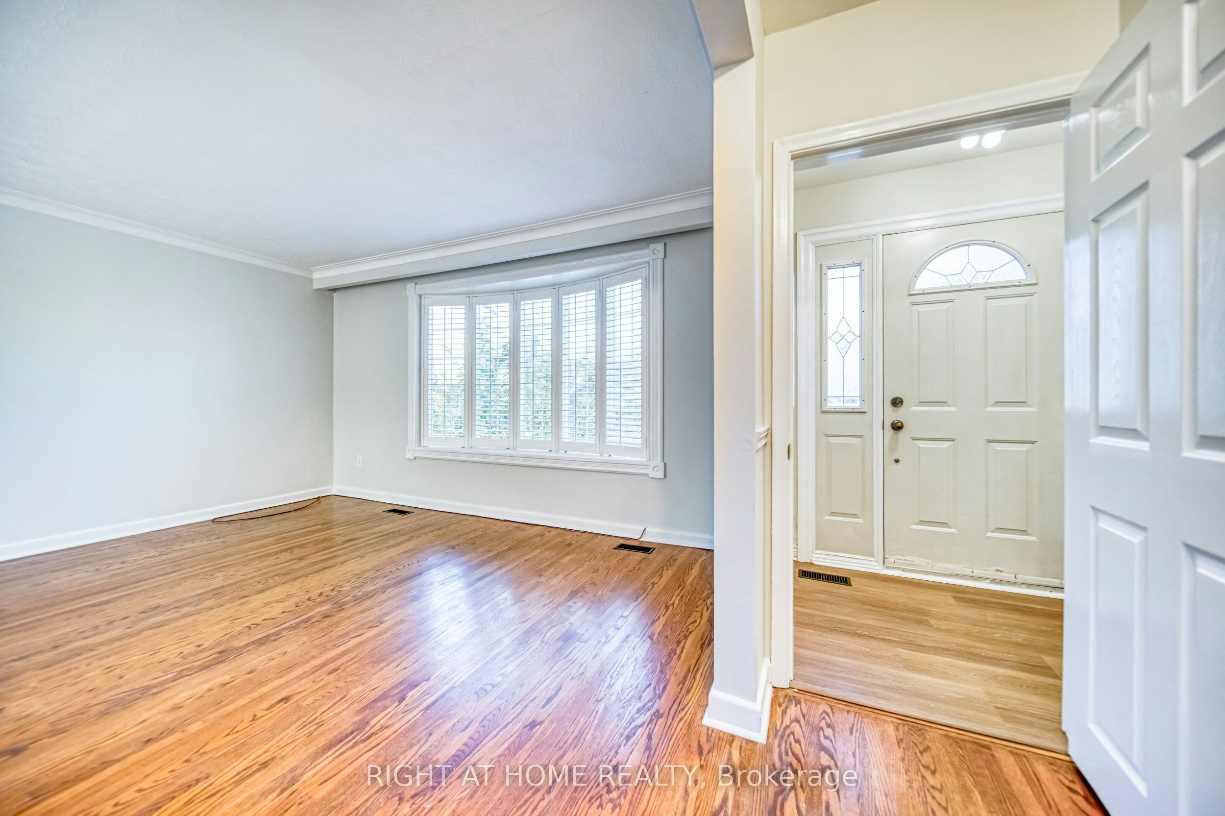 506 Trudale Court, Oakville, ON, L6L 4H1 - 6