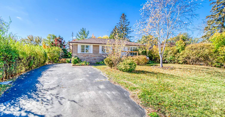 506 Trudale Court, Oakville, ON, L6L 4H1 - 2