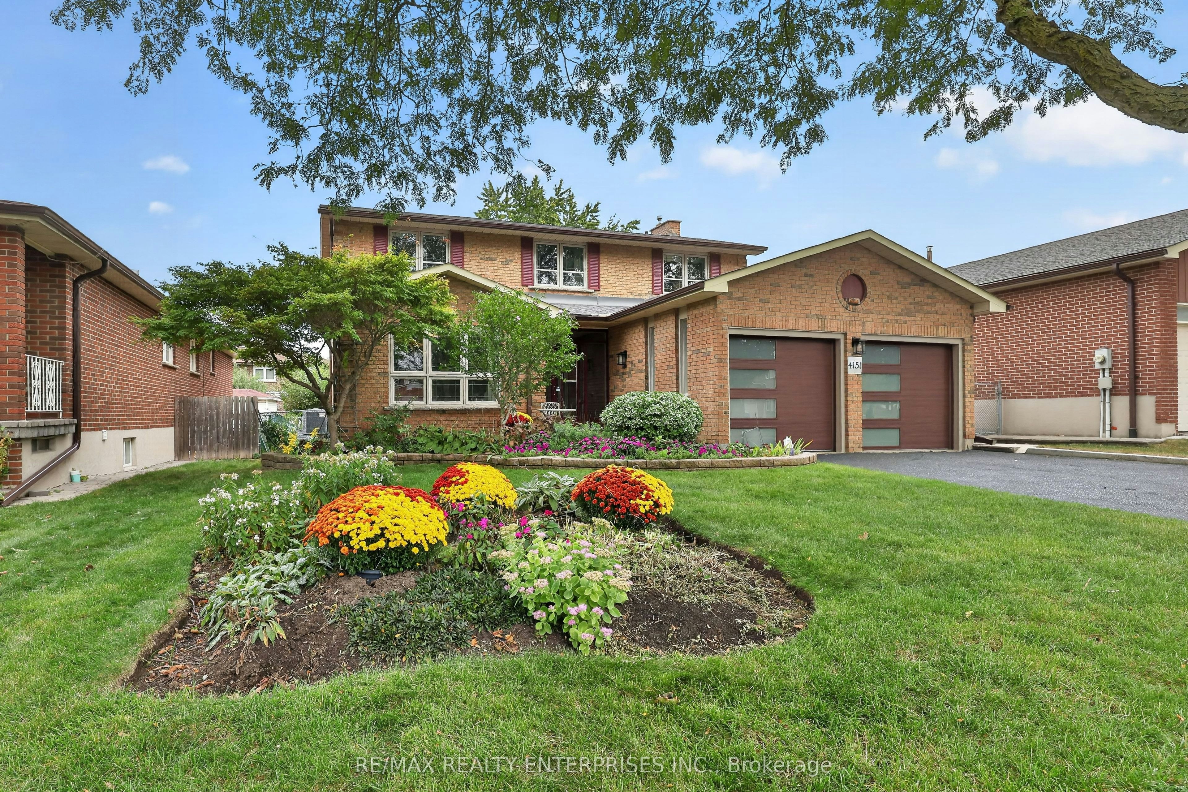 4151 Rockwood Road, Mississauga, ON, L4W 1L6