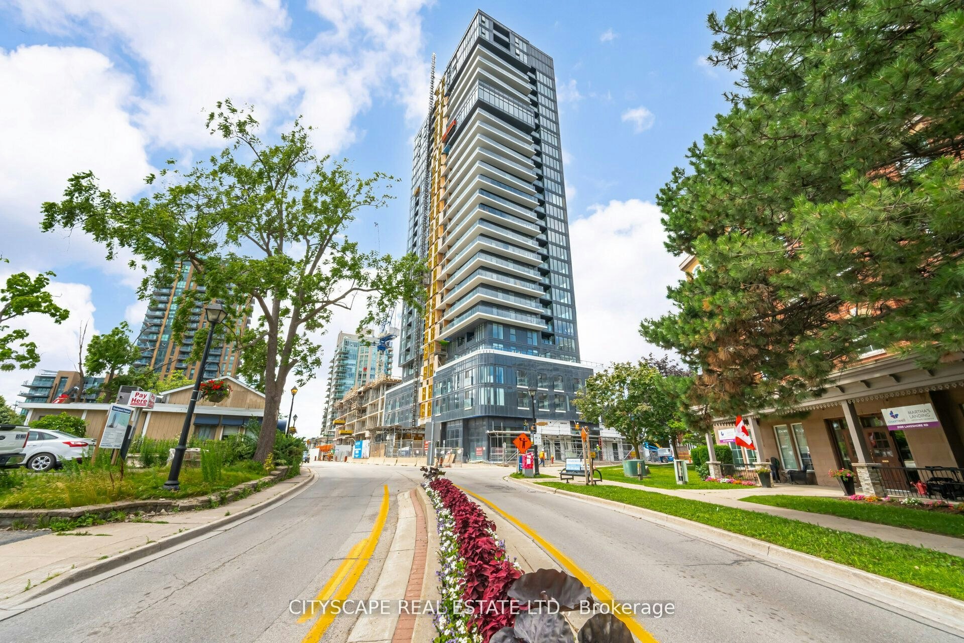 1907-370 Martha Street S, Burlington, ON, L7R 0G9 - 2