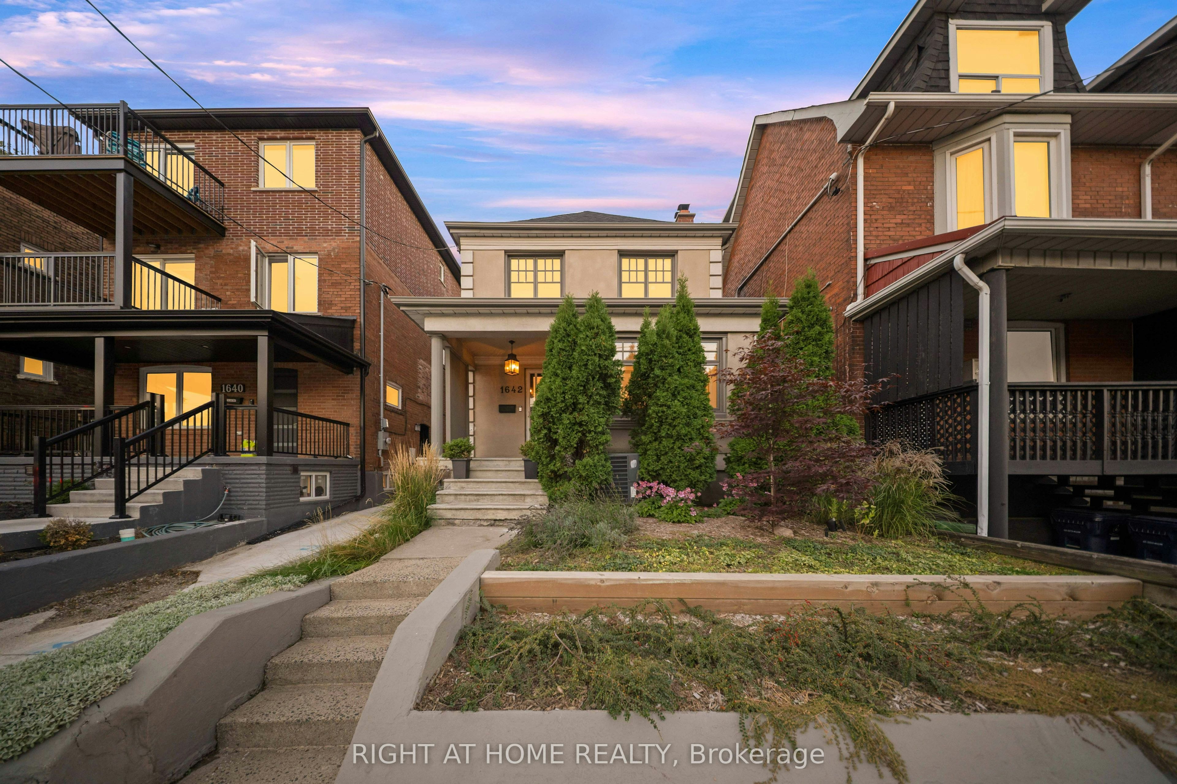 1642 Dufferin Street, Toronto, ON, M6H 3L8