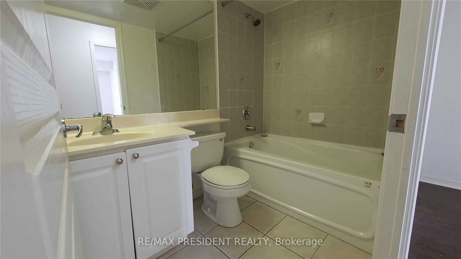 501-300 Ray Lawson Boulevard, Brampton, ON, L6Y 5H5 - 10