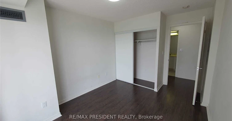 501-300 Ray Lawson Boulevard, Brampton, ON, L6Y 5H5 - 13