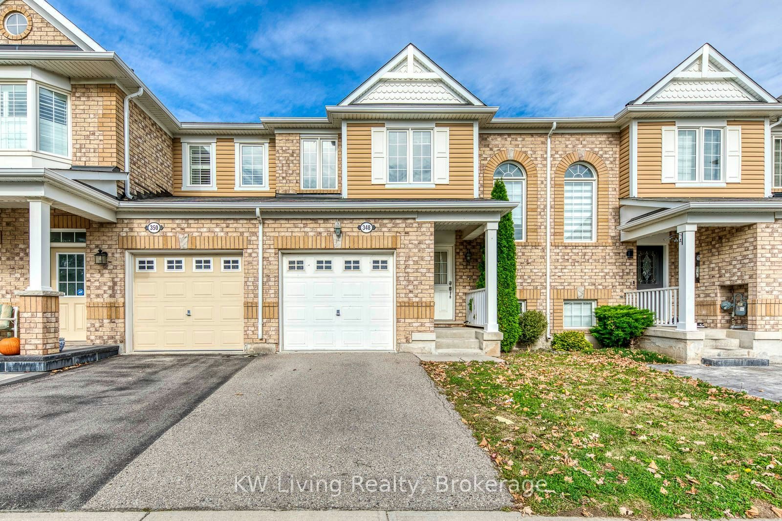348 Chuchmach Close, Milton, ON, L9T 8B7 - 2