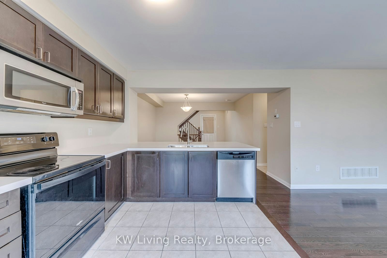 348 Chuchmach Close, Milton, ON, L9T 8B7 - 14