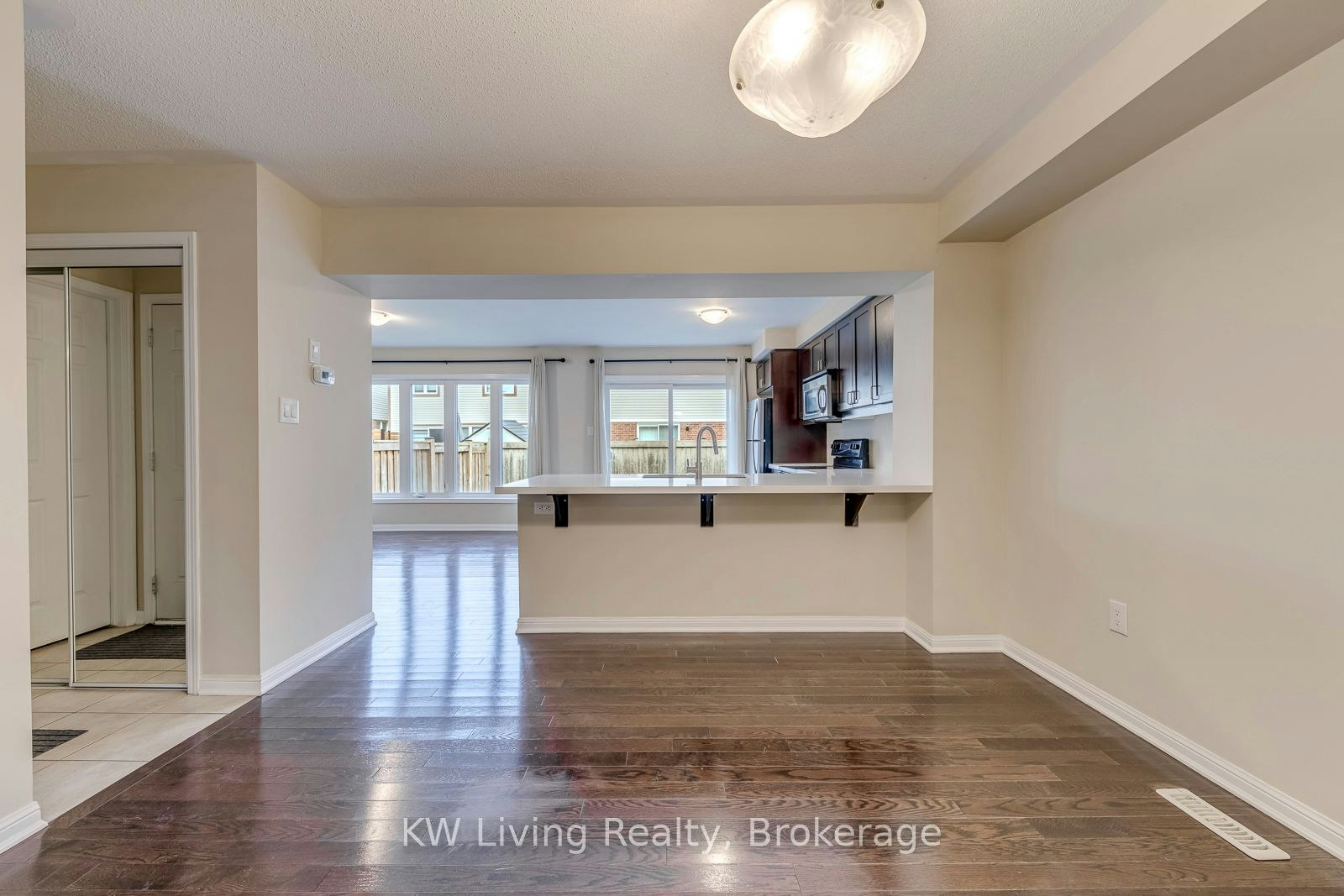 348 Chuchmach Close, Milton, ON, L9T 8B7 - 7