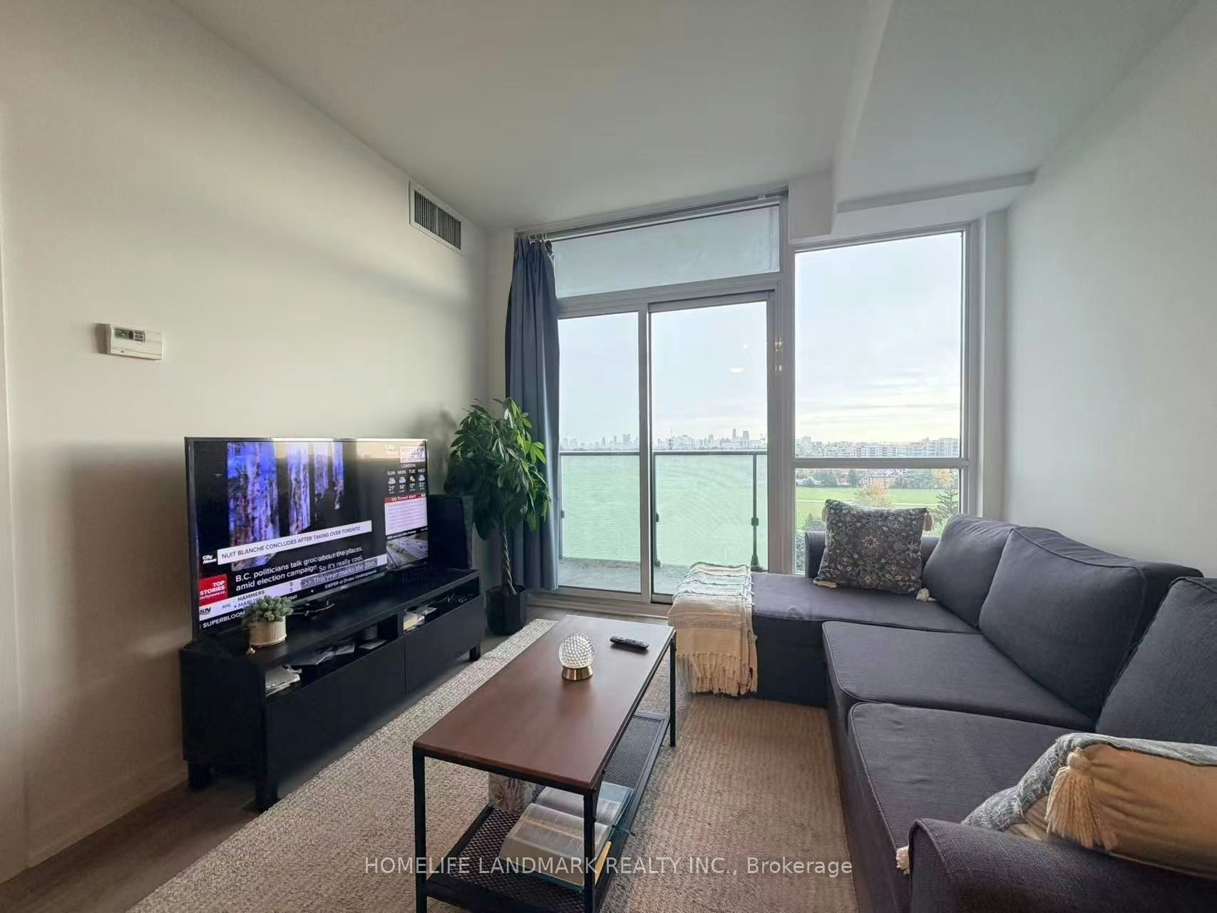 906-10 De Boers Drive, Toronto, ON, M3J 0H1 - 8