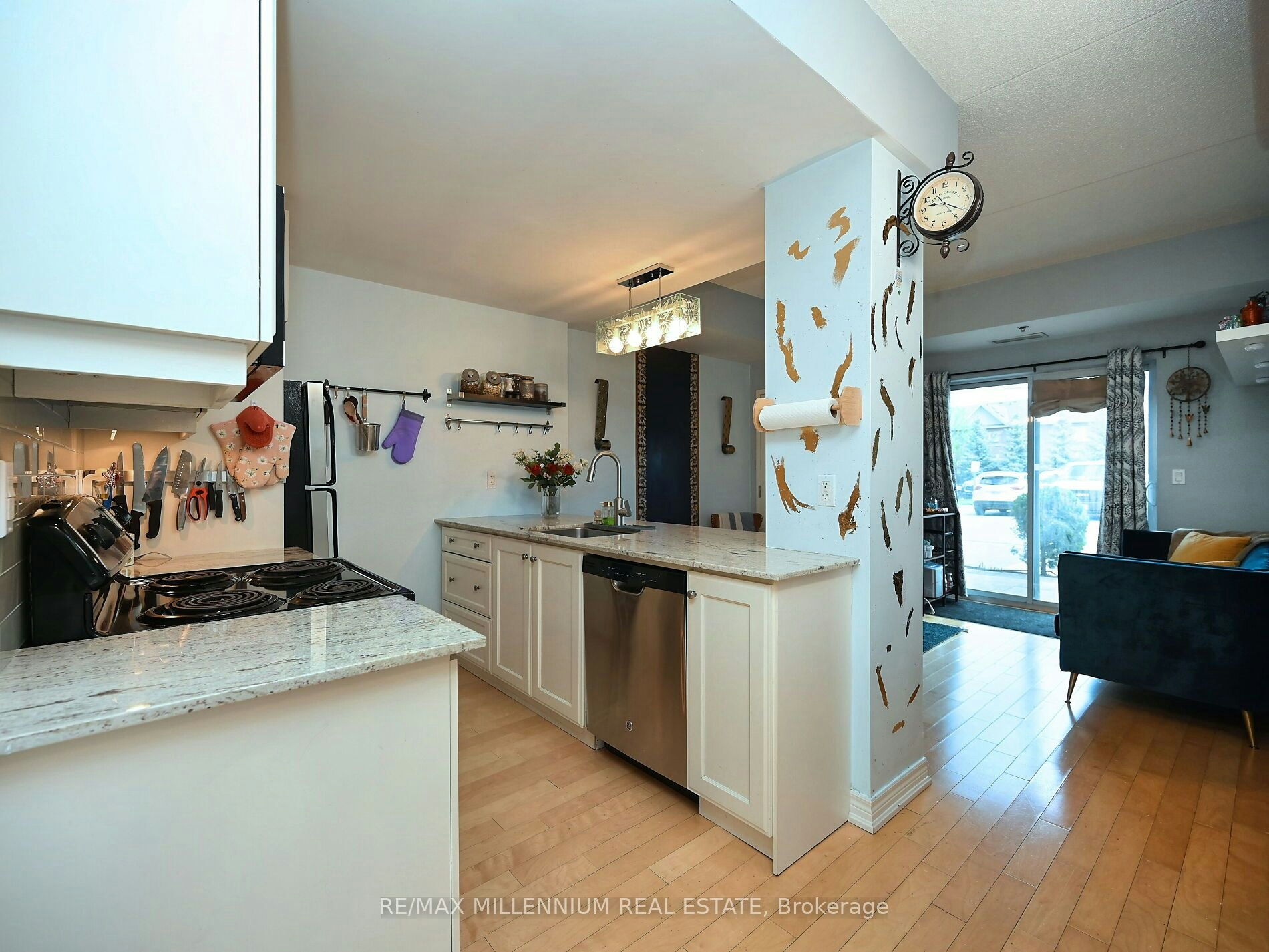 101-1419 Costigan Road, Milton, ON, L9T 0Y7 - 7