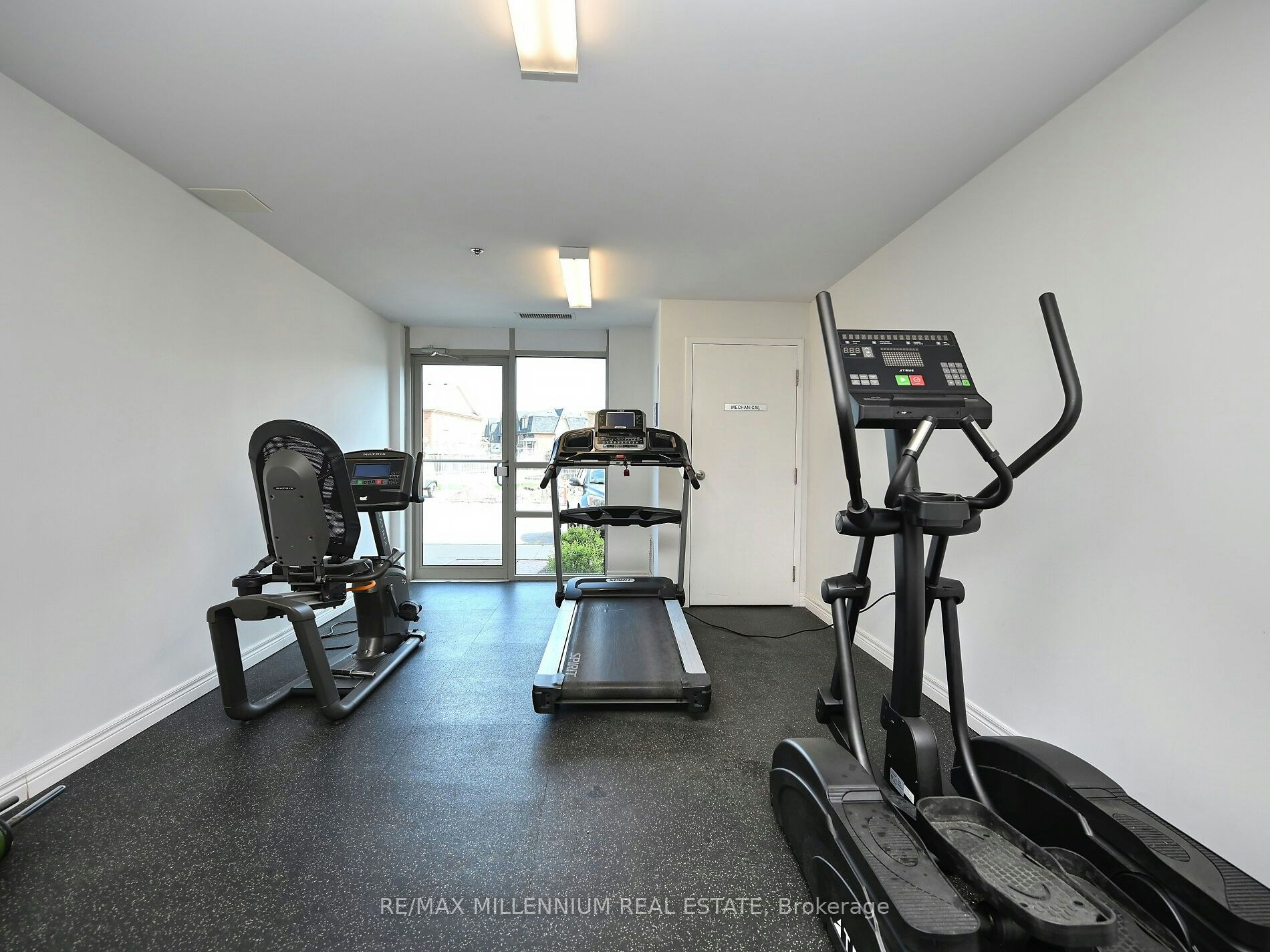 101-1419 Costigan Road, Milton, ON, L9T 0Y7 - 30
