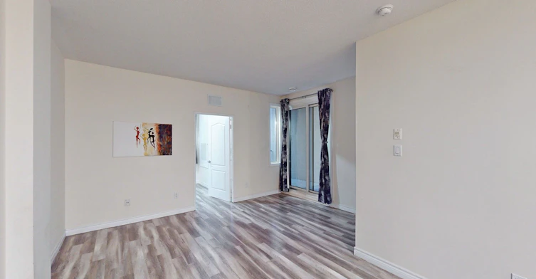 712-7405 Goreway Drive, Mississauga, ON, L4T 0A3 - 5
