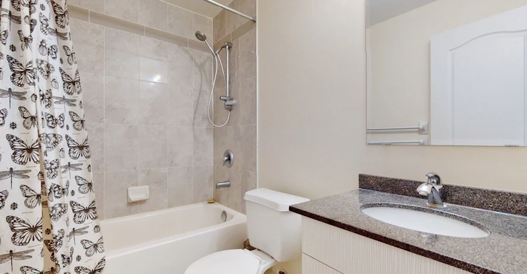 712-7405 Goreway Drive, Mississauga, ON, L4T 0A3 - 8