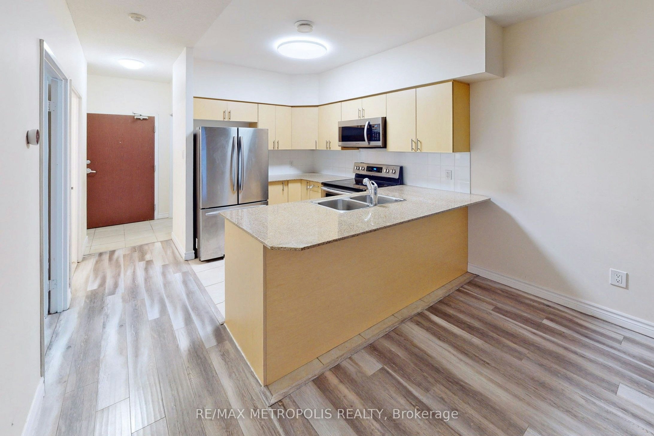 712-7405 Goreway Drive, Mississauga, ON, L4T 0A3 - 2