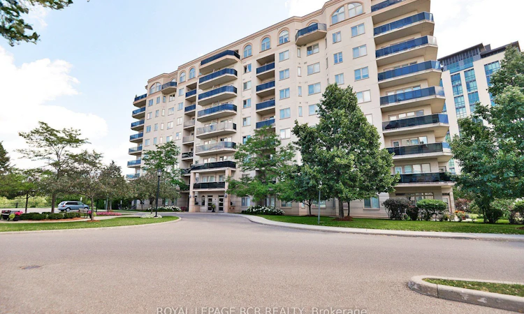 304-10 Dayspring Circle
