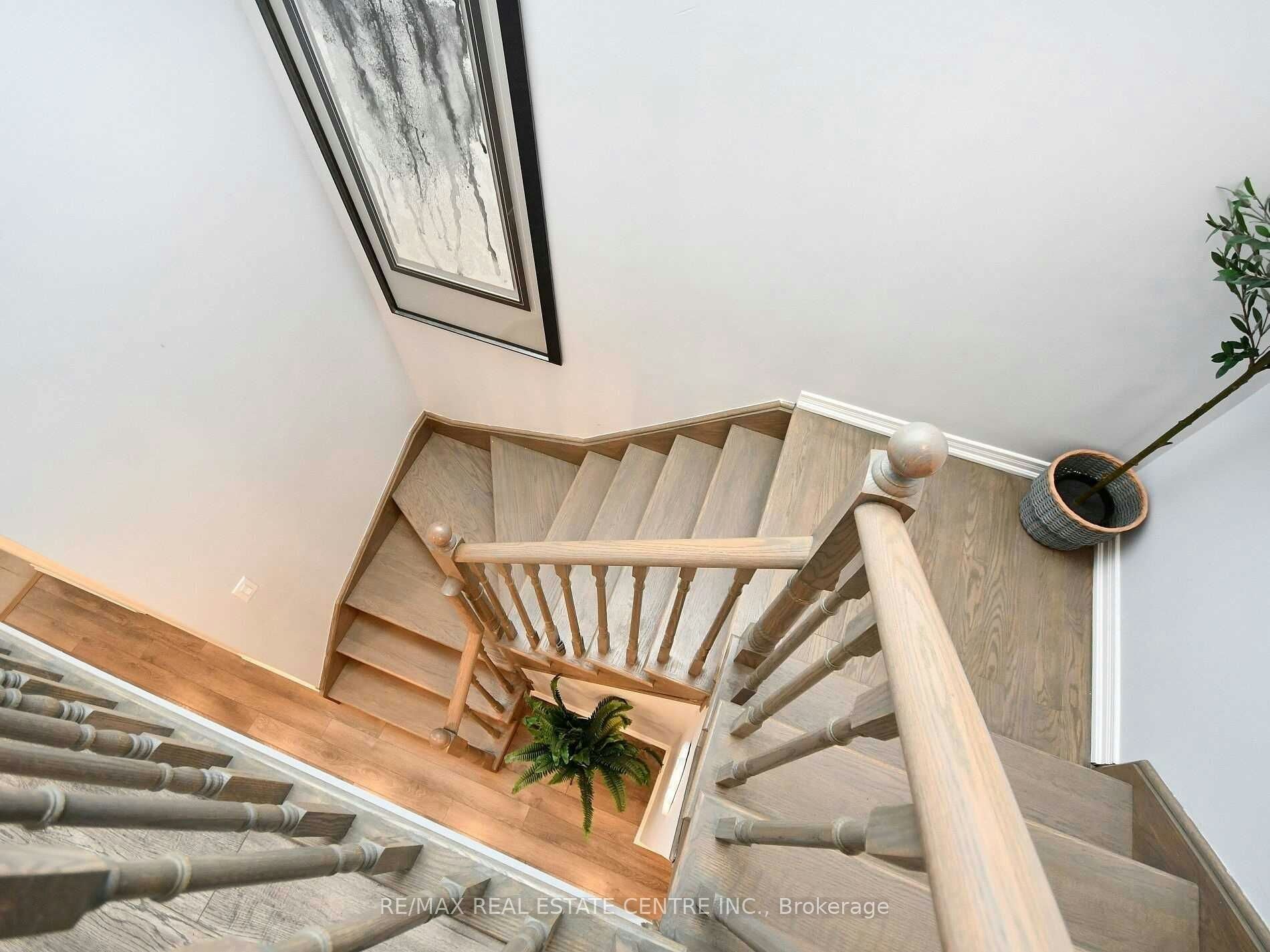22 Hoover Road, Brampton, ON, L7A 4L2 - 21