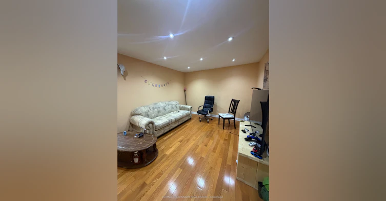 10 Hendricks Crescent, Brampton, ON, L6Y 4K9