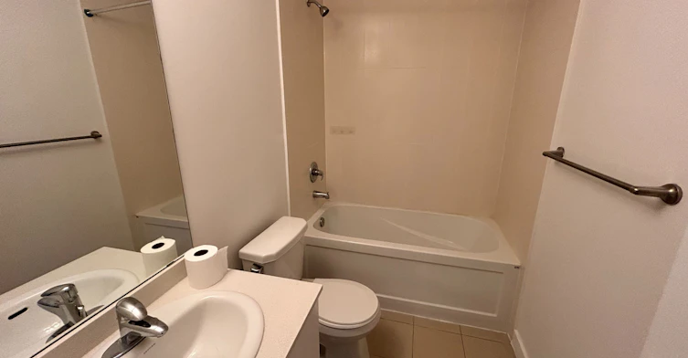 1704-3985 Grand Park Drive, Mississauga, ON, L5B 4A7 - 15