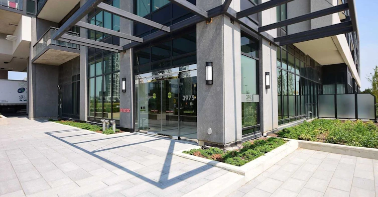 1704-3985 Grand Park Drive, Mississauga, ON, L5B 4A7 - 2