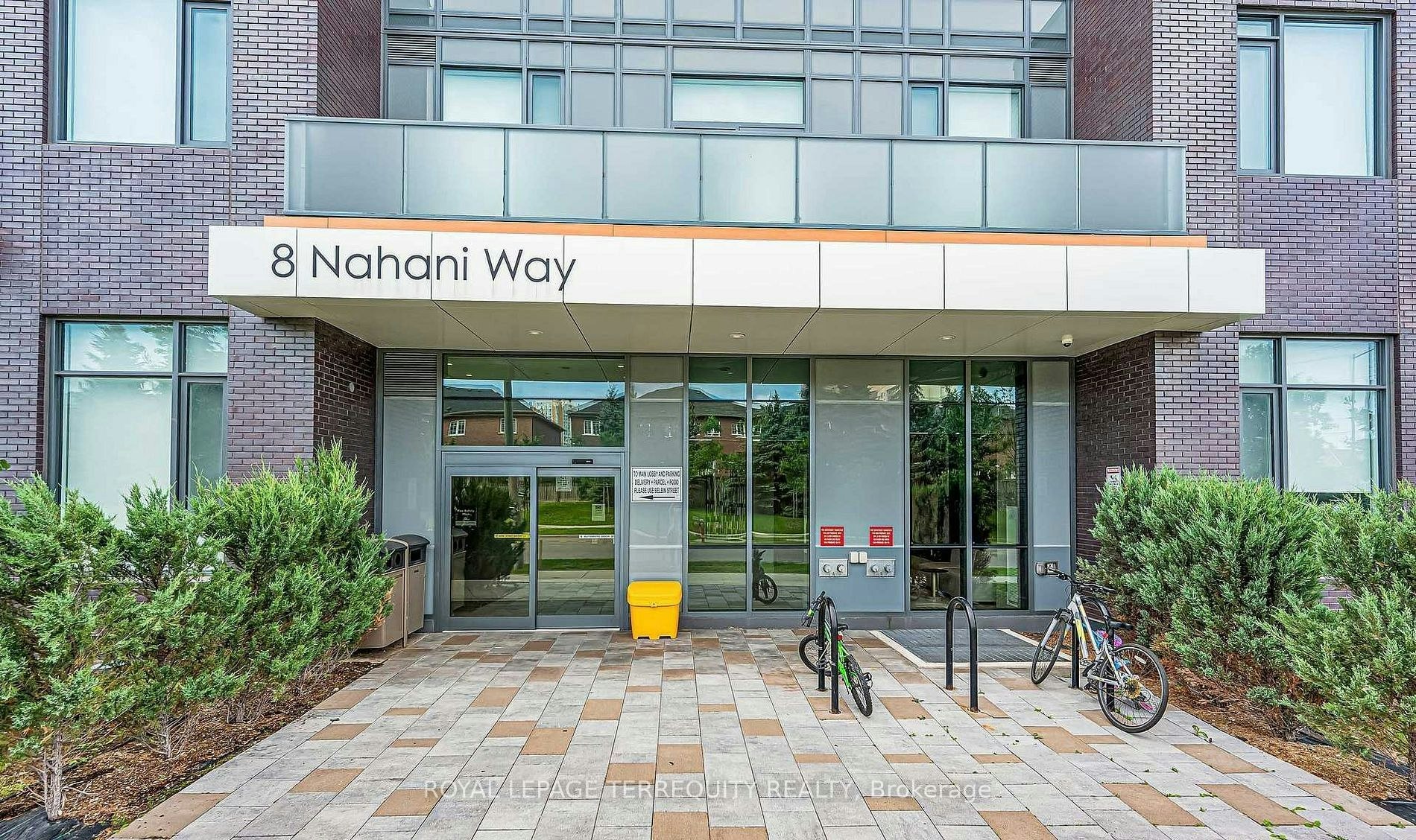 2509-8 Nahani Way, Mississauga, ON, L4Z 0C6
