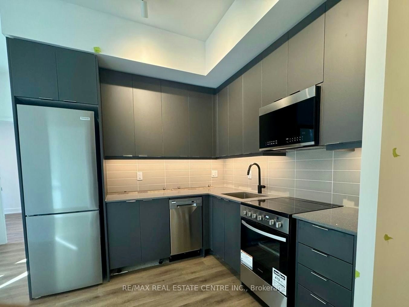 102A-115 Nipissing Road, Milton, ON, L9T 1R3 - 3
