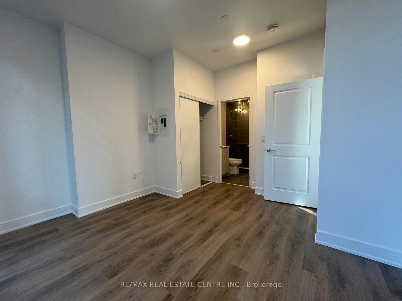 102A-115 Nipissing Road, Milton, ON, L9T 1R3 - 5