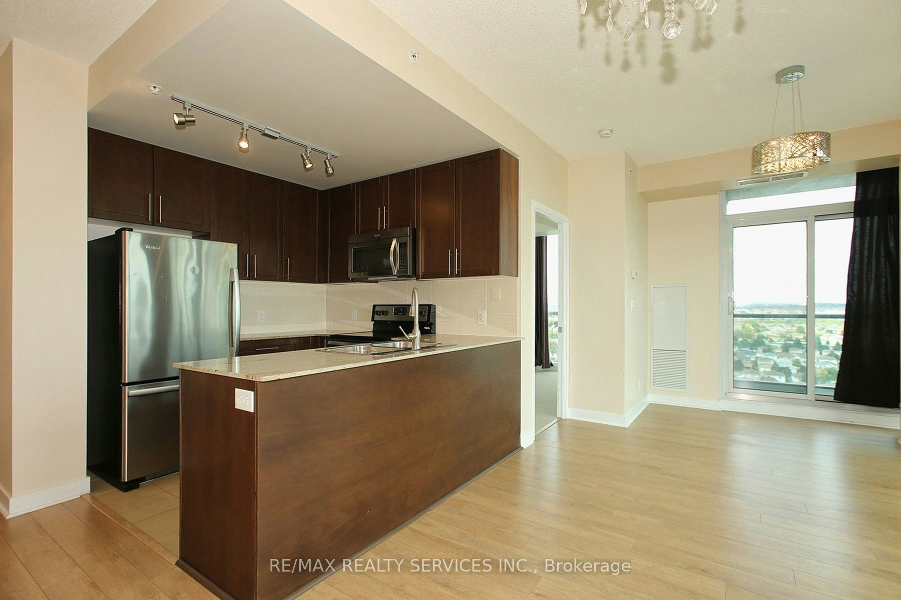 1411-3985 Grand Park Drive, Mississauga, ON, L5B 0H8 - 7