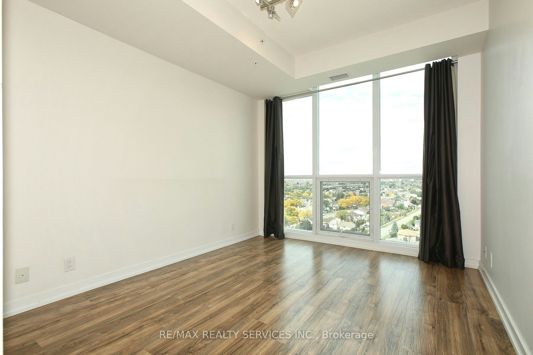 1411-3985 Grand Park Drive, Mississauga, ON, L5B 0H8 - 11