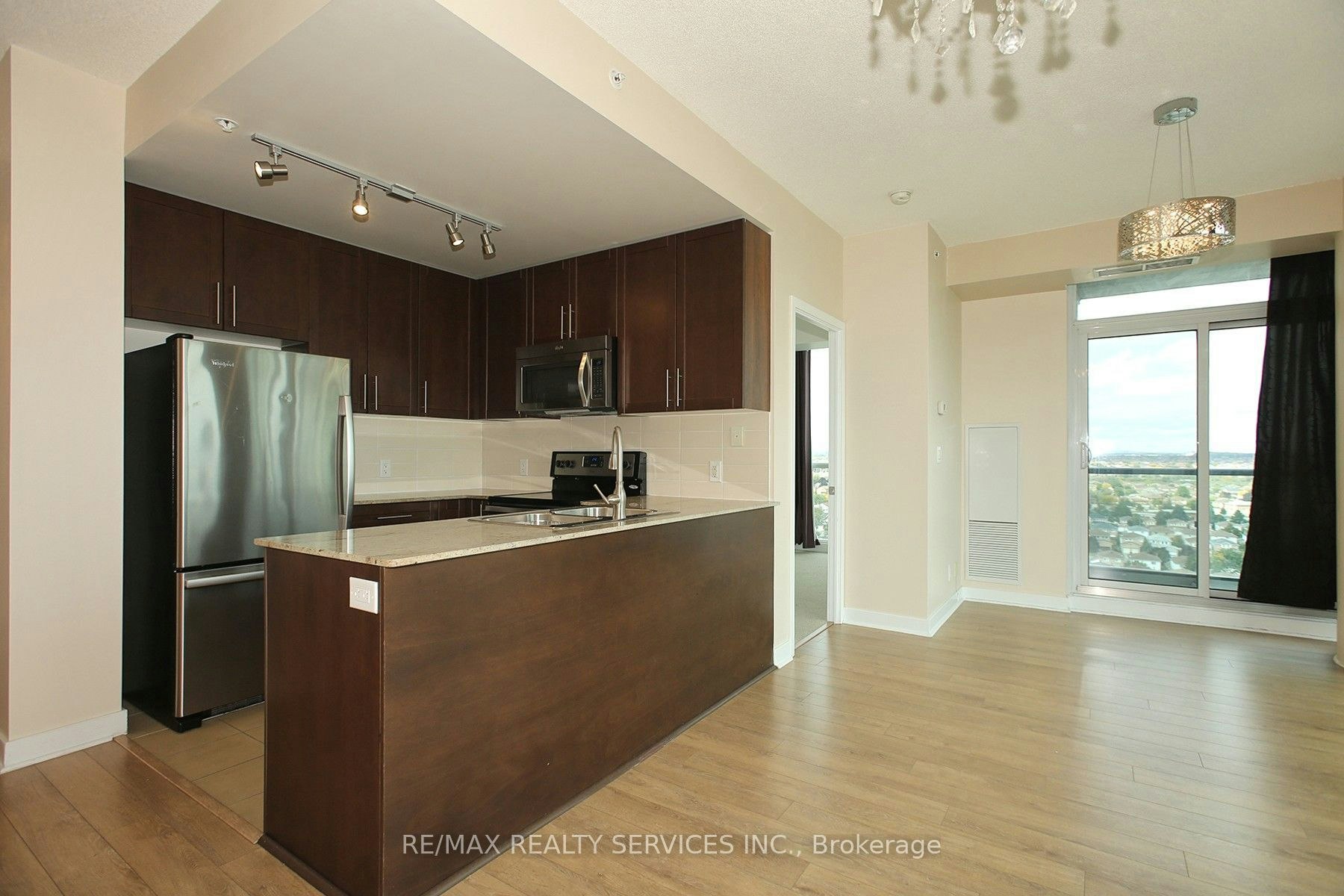 1411-3985 Grand Park Drive, Mississauga, ON, L5B 0H8 - 6