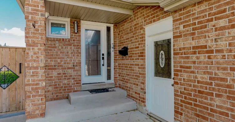 2 Gervais Drive, Brampton, ON, L6Y 2Z2 - 2