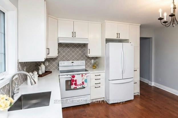 Main Floor-14 Thornton Avenue, Toronto, ON, M6E 2E2 - 3