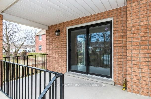 Main Floor-14 Thornton Avenue, Toronto, ON, M6E 2E2 - 6