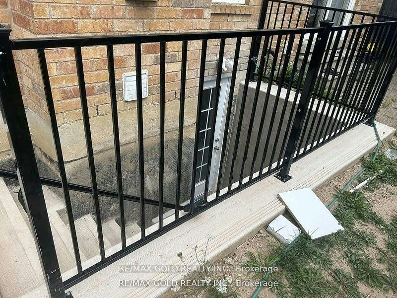 (Bsmt)-84 Crown Victoria Drive, Brampton, ON, L7A 3X1 - 17