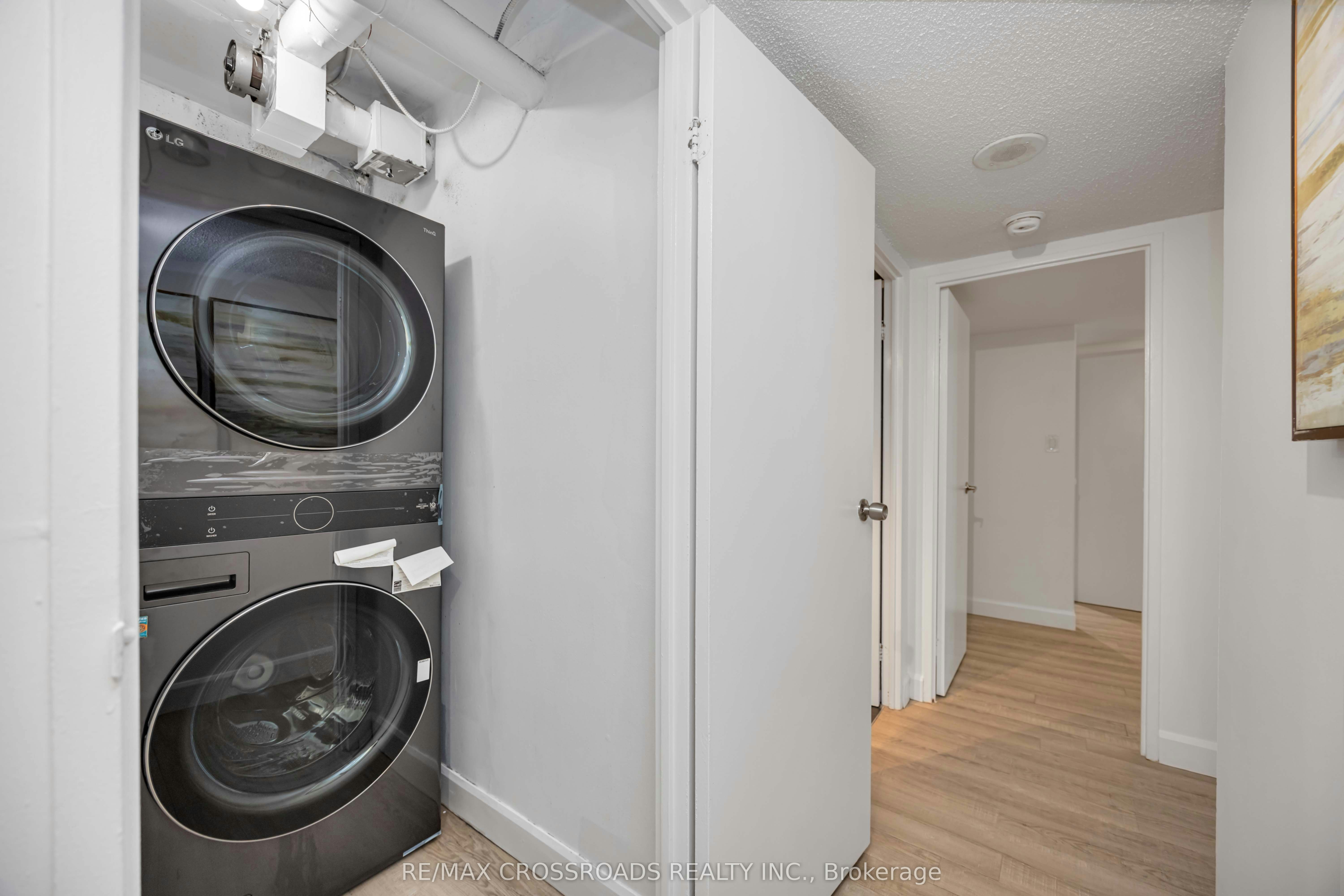 209-10 Markbrook Lane, Toronto, ON, M9V 5E3 - 27