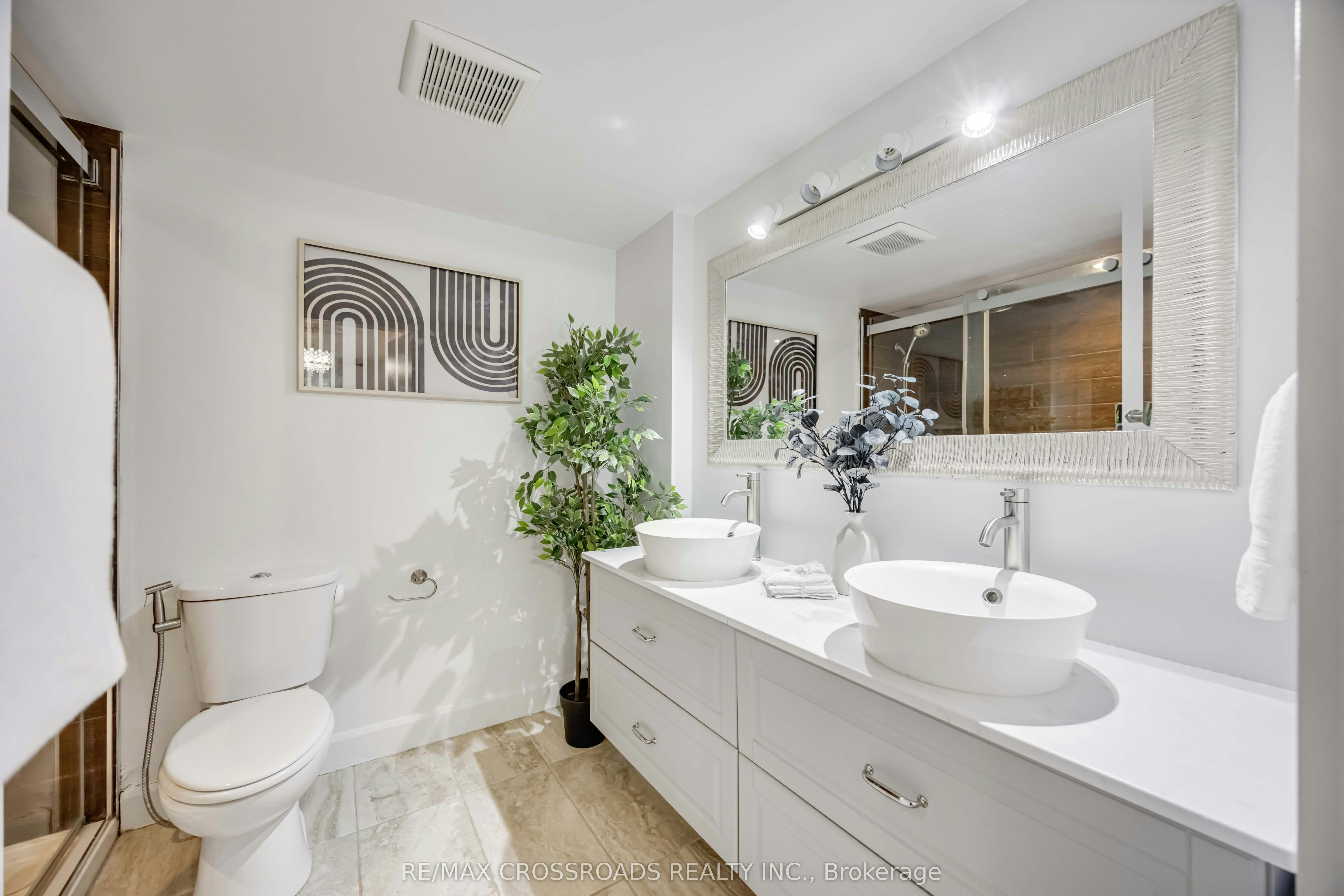 209-10 Markbrook Lane, Toronto, ON, M9V 5E3 - 29