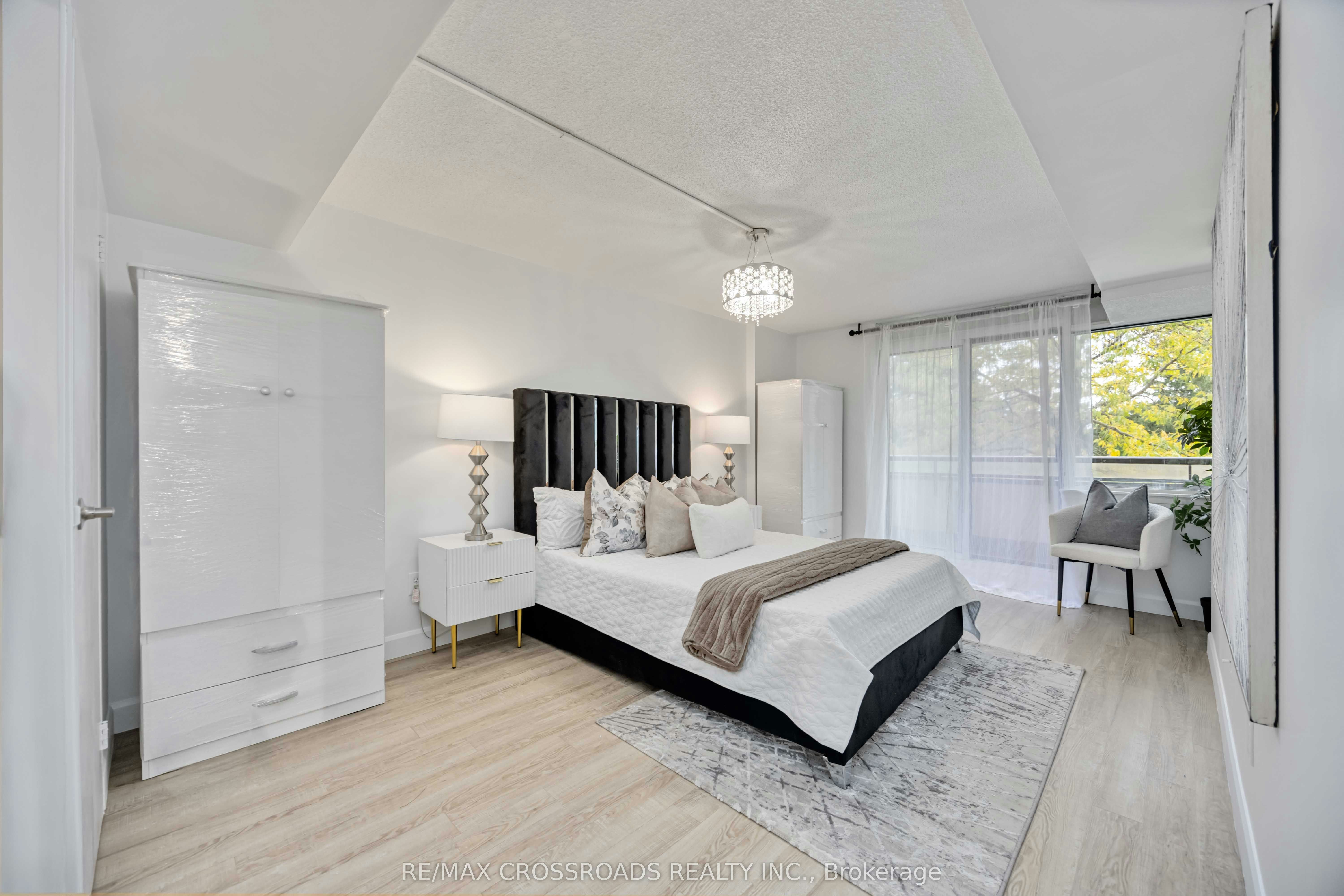 209-10 Markbrook Lane, Toronto, ON, M9V 5E3 - 31