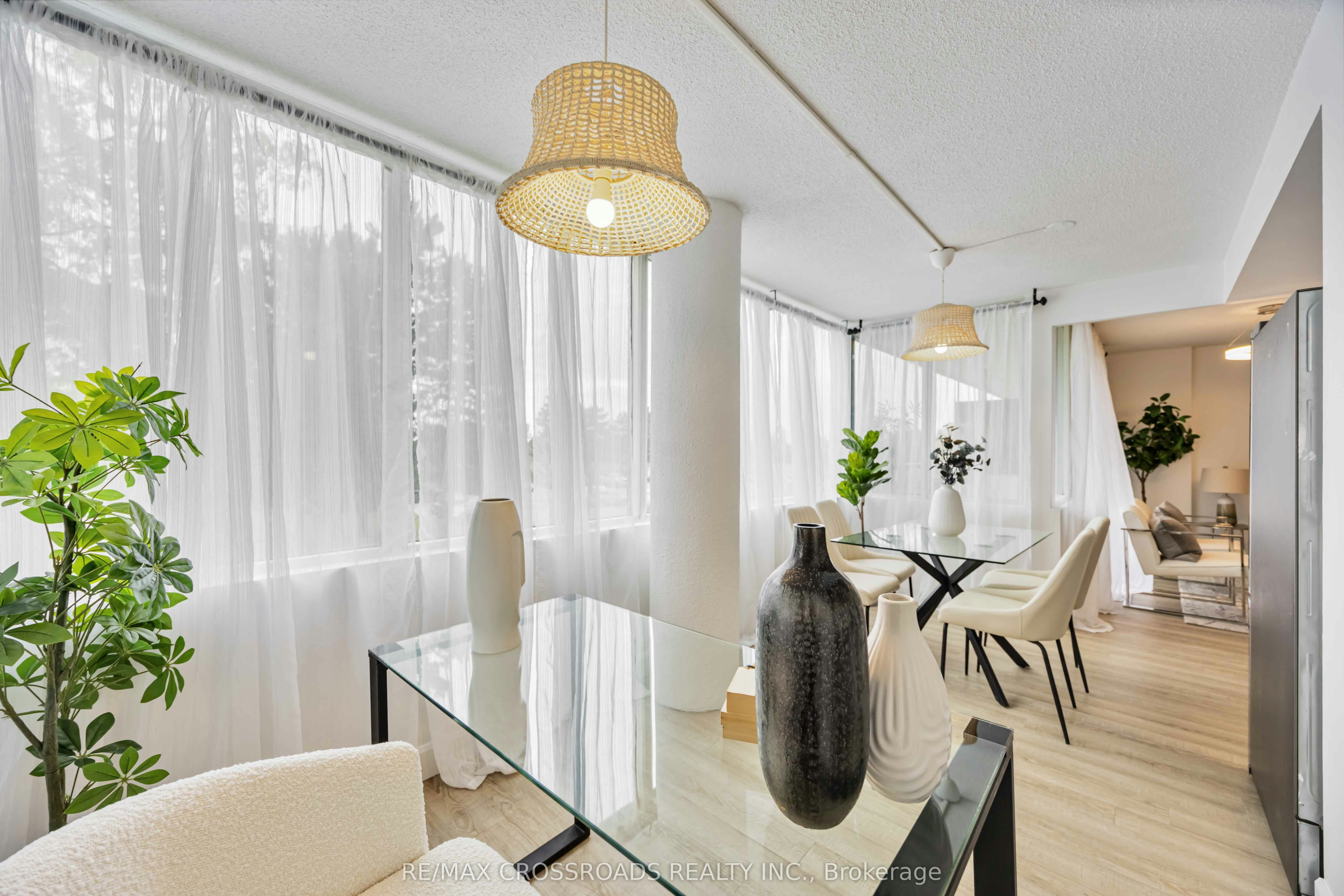 209-10 Markbrook Lane, Toronto, ON, M9V 5E3 - 24
