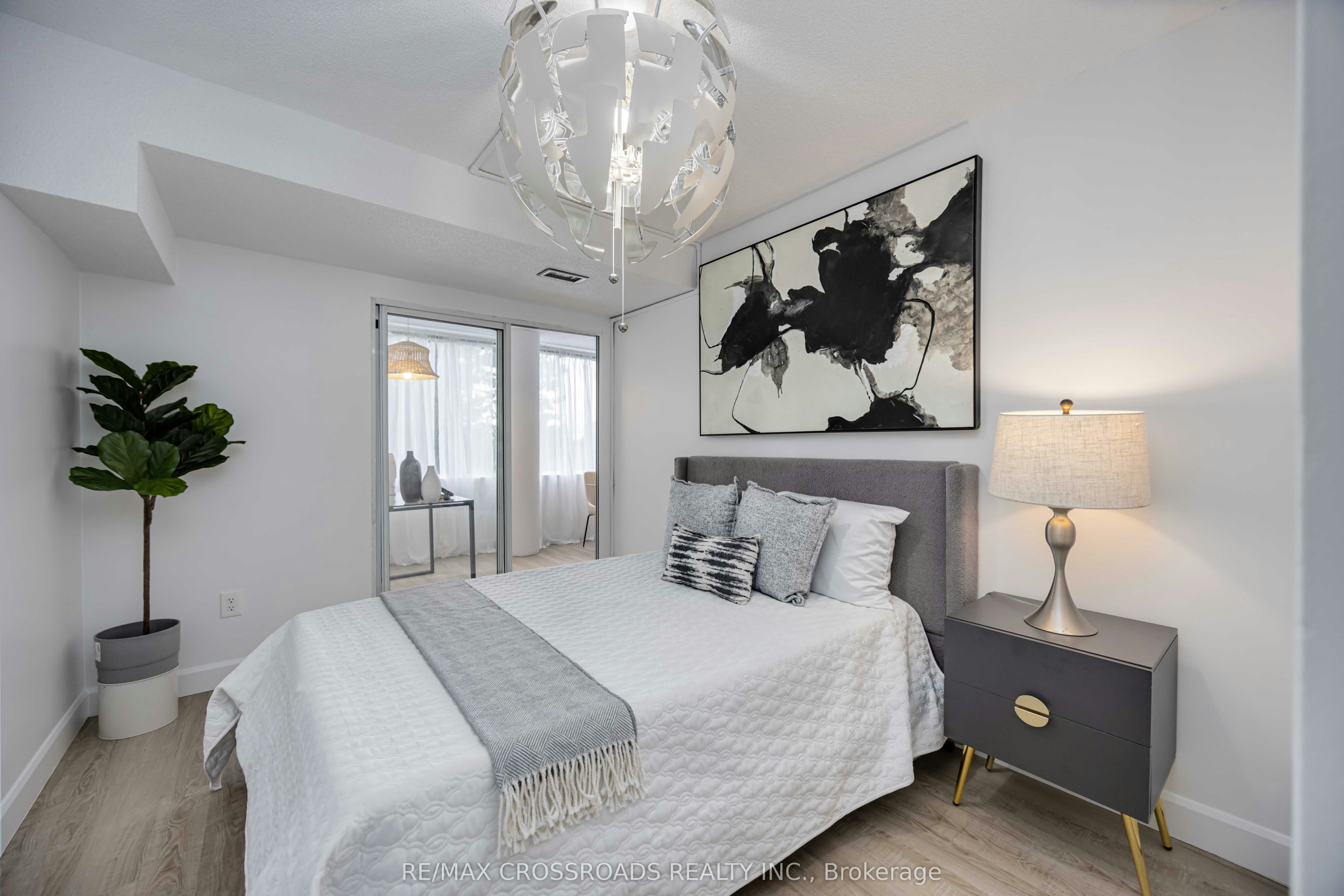 209-10 Markbrook Lane, Toronto, ON, M9V 5E3 - 26