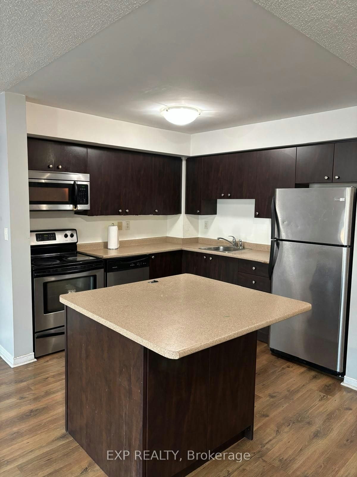 1111-215 Queen Street E, Brampton, ON, L6W 0A9 - 3