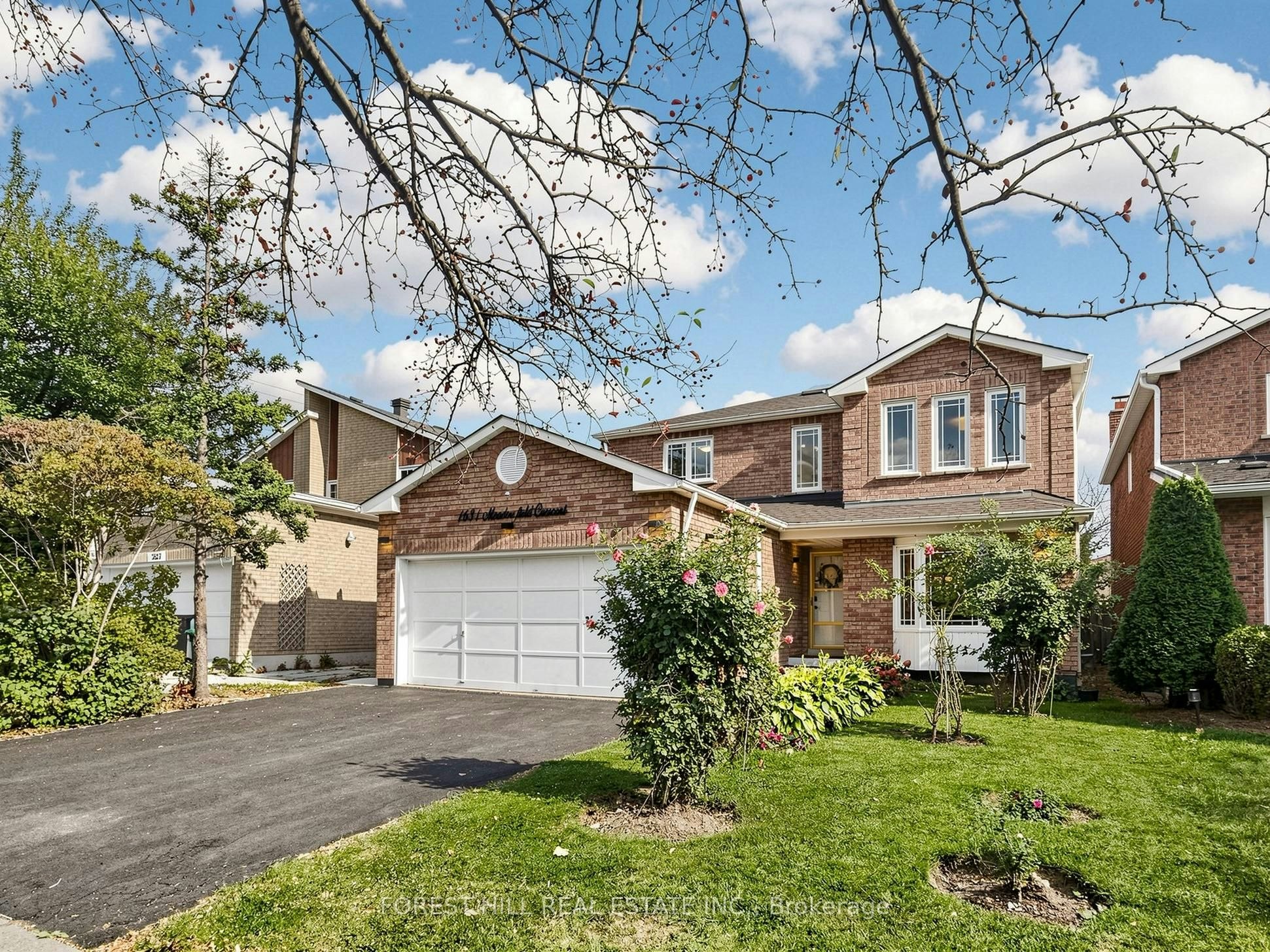1631 Meadowfield Crescent, Mississauga, ON, L5M 4T5