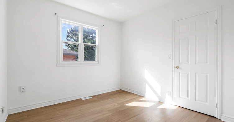 3-121 Melrose Street, Toronto, ON, M8Y 1B4 - 17