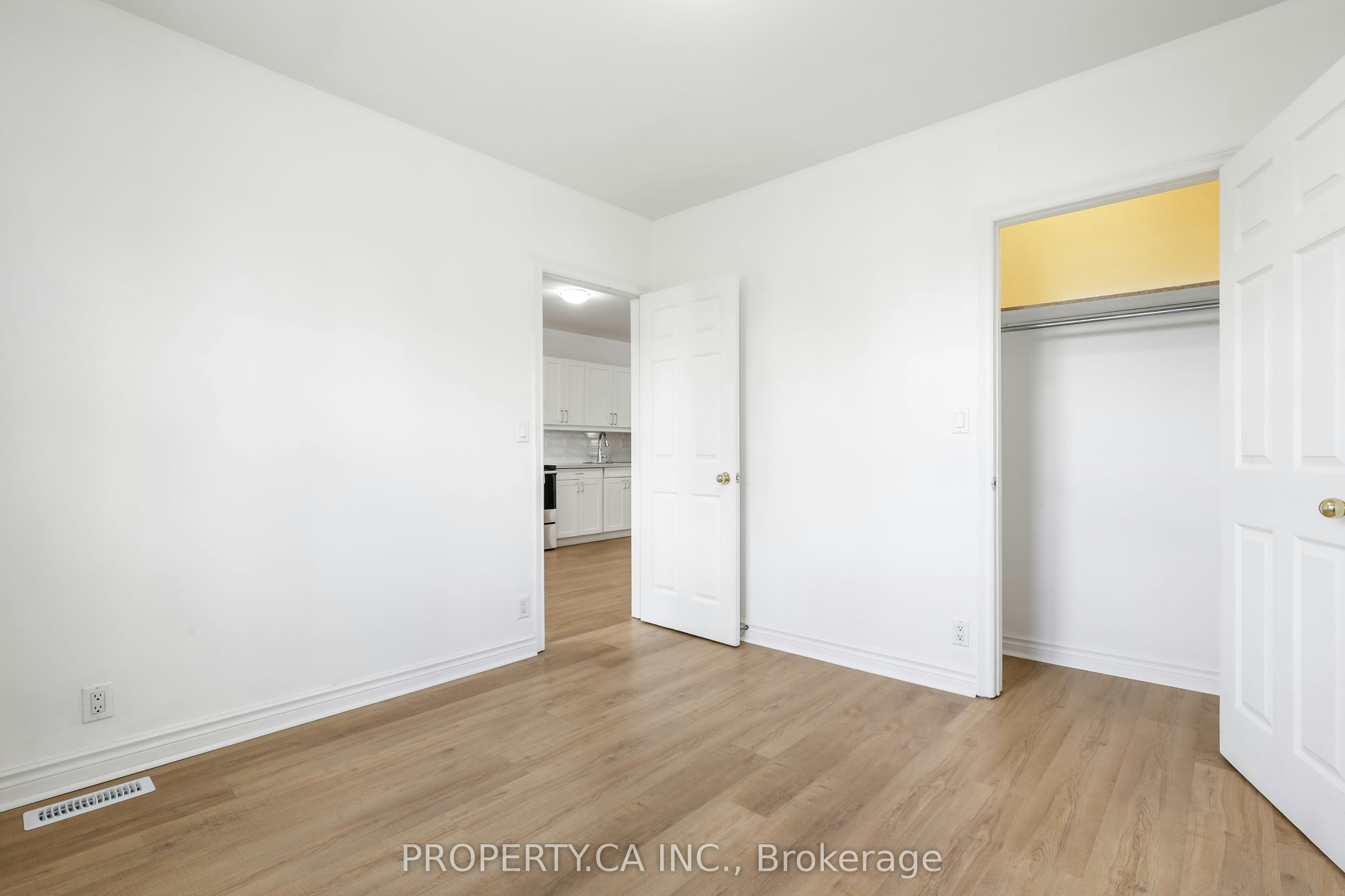 3-121 Melrose Street, Toronto, ON, M8Y 1B4 - 20