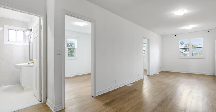 3-121 Melrose Street, Toronto, ON, M8Y 1B4 - 7