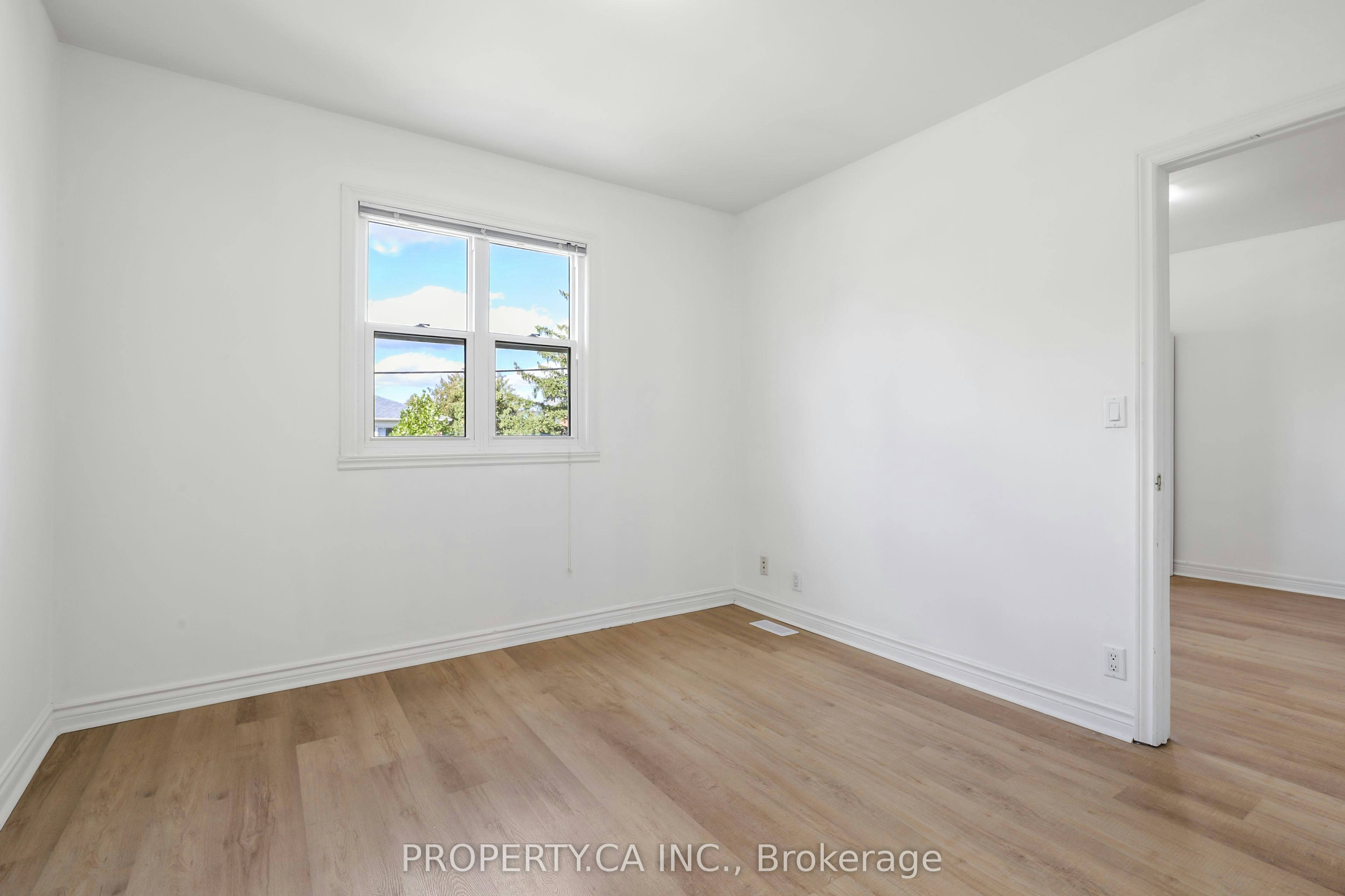 3-121 Melrose Street, Toronto, ON, M8Y 1B4 - 21