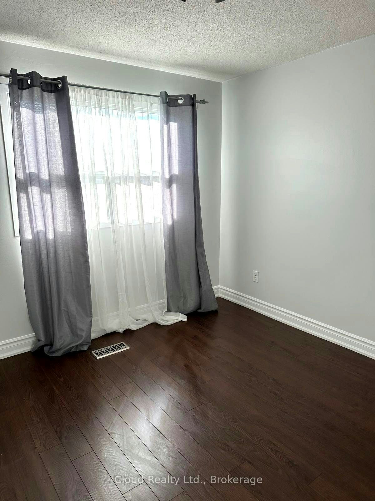 50 Denlow Drive, Brampton, ON, L6Y 2L5 - 16
