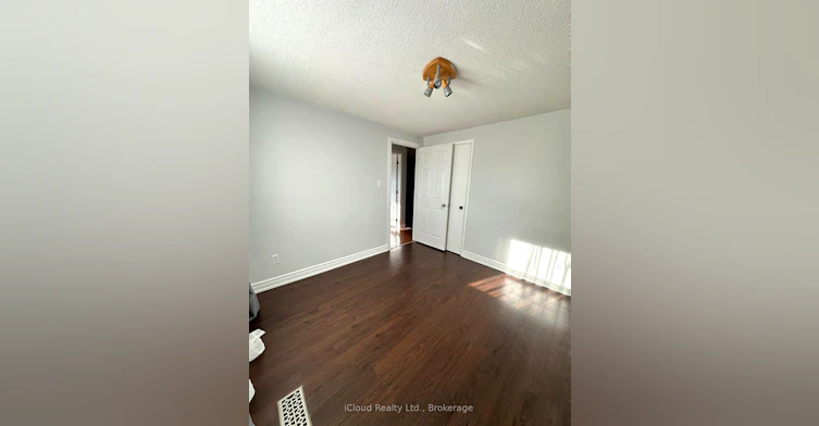 50 Denlow Drive, Brampton, ON, L6Y 2L5 - 12