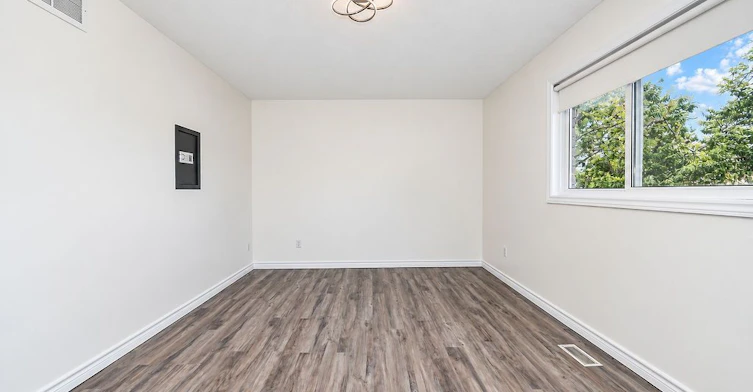 Main-195 Vodden Street E, Brampton, ON, L6V 1M9 - 21